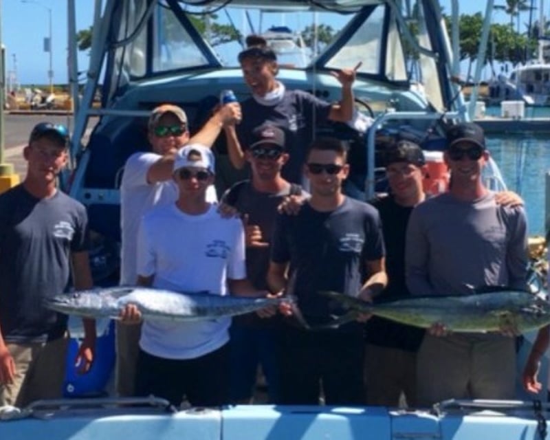 Shared 3/4-Day Fishing Charter in Honolulu