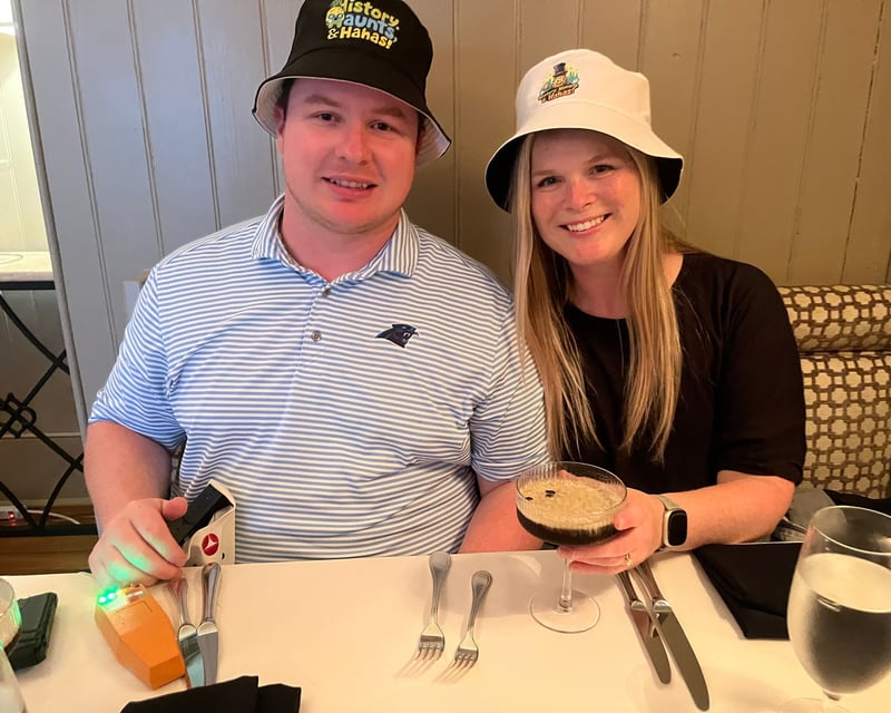 Haunted History Walk With Pub Stop in Charleston