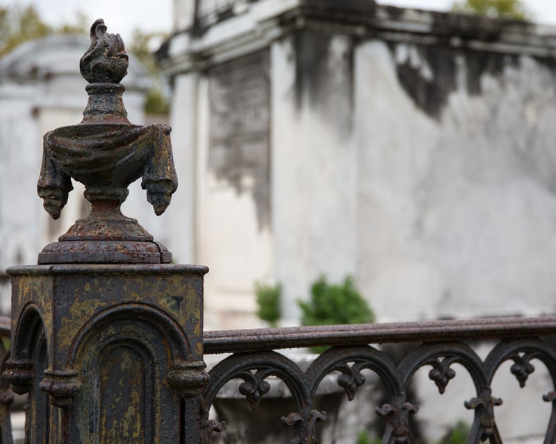 Voodoo & St. Louis Cemetery No. 1 Tour in New Orleans