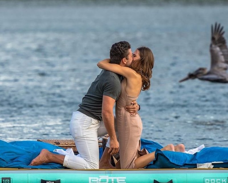 Romantic Floating Picnic in Condado