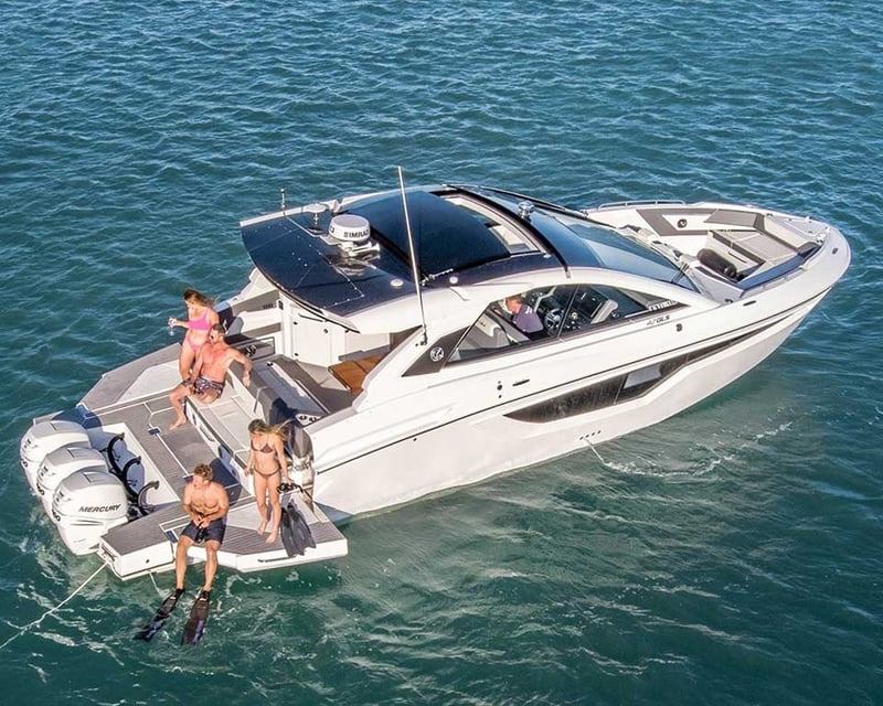 Full-Day Private 43' Yacht Charter near Sarasota