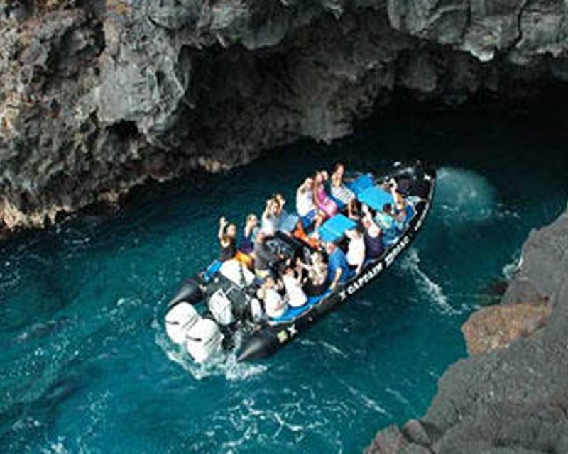 Private Kealakekua Bay Snorkeling Charter