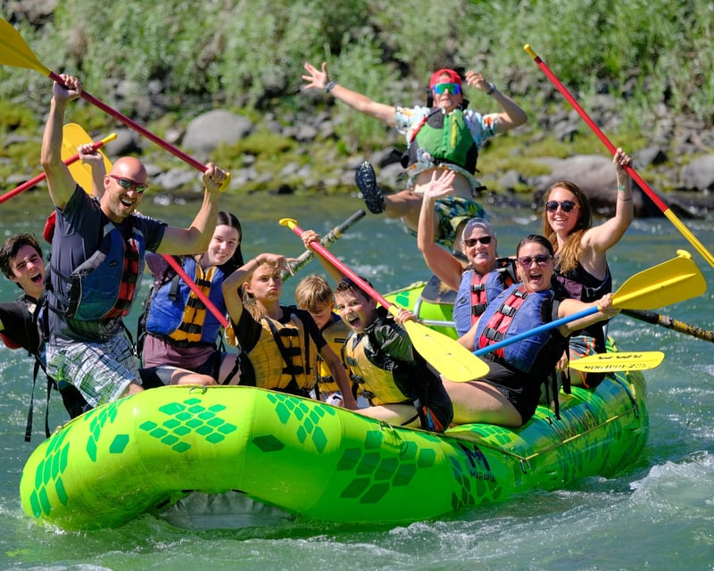 Horseback Ride & 6-Mile Scenic Float in Gardiner
