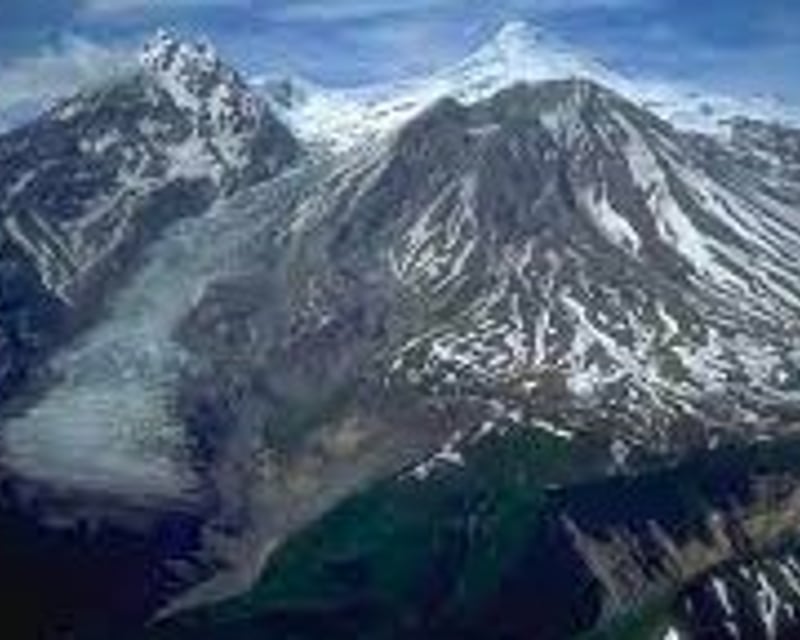 Mount Spurr Glacier Landing Flight from Anchorage
