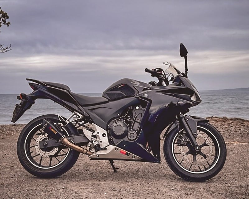 Maui Motorcycle Rental on a Honda CBR500R Sportbike