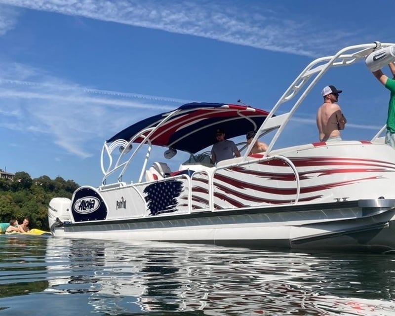 Captained Luxury Pontoon Boat Charter on Lake Austin