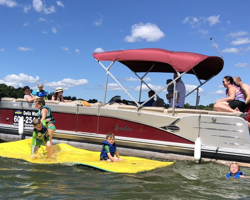 Pontoon Boat Rental On Lake Delton