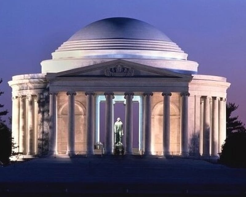 Washington, DC After-Dark Guided Tour