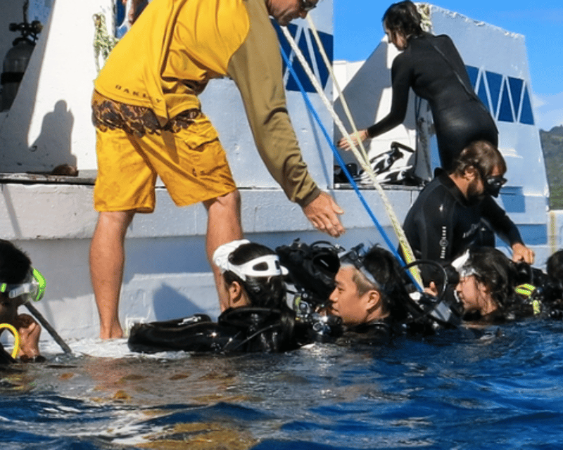 Certified SCUBA Boat Dive in Honolulu