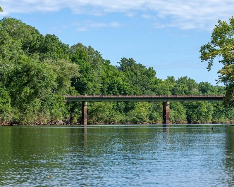 Self-Guided 4.5-Mile Ocmulgee River Float in Juliette