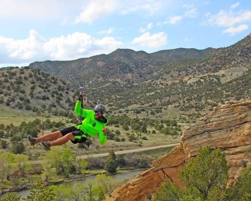 5-Hour Browns Canyon Rafting & Zipline Tour