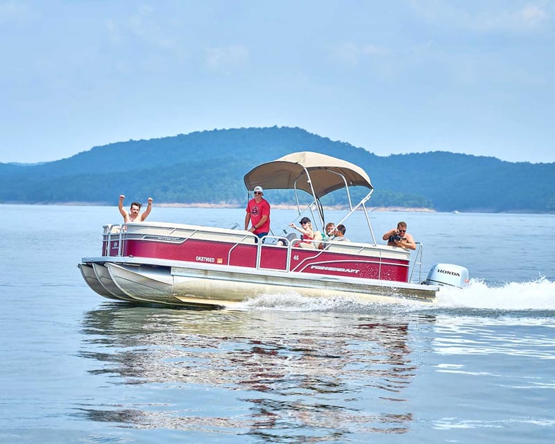 Cruise Broken Bow Lake with Premium Pontoon