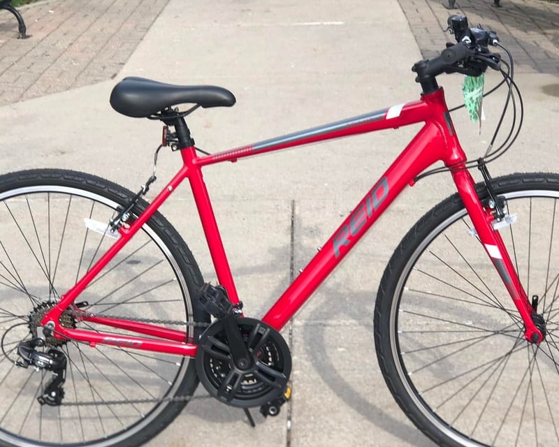 Full-Day Men's Bike Rental in Elk Rapids