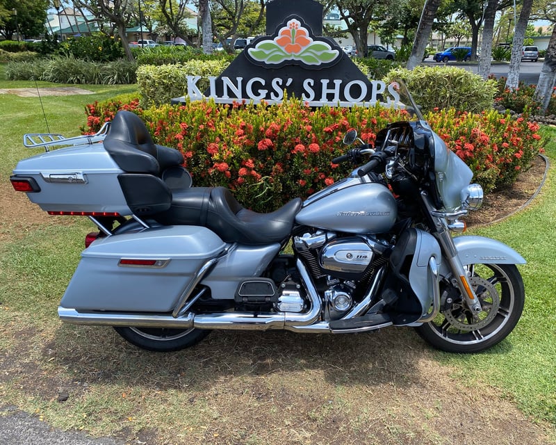 2020 Ultra Limited Motorcycle Rental in Waikoloa