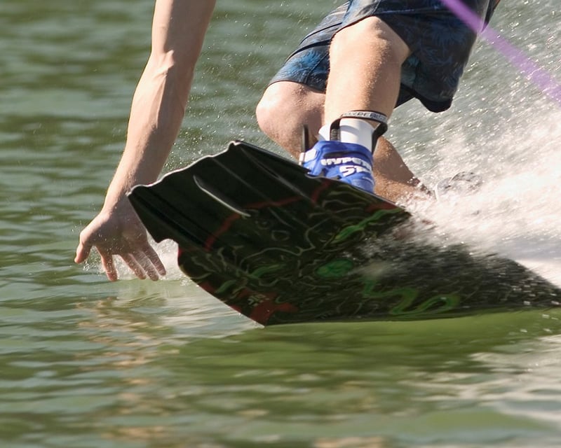 Youth Wakeboard Rental in Overton