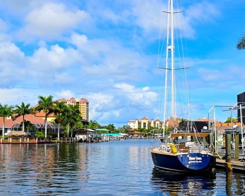 Fort Myers 2-Hour Canal Boat Cruise