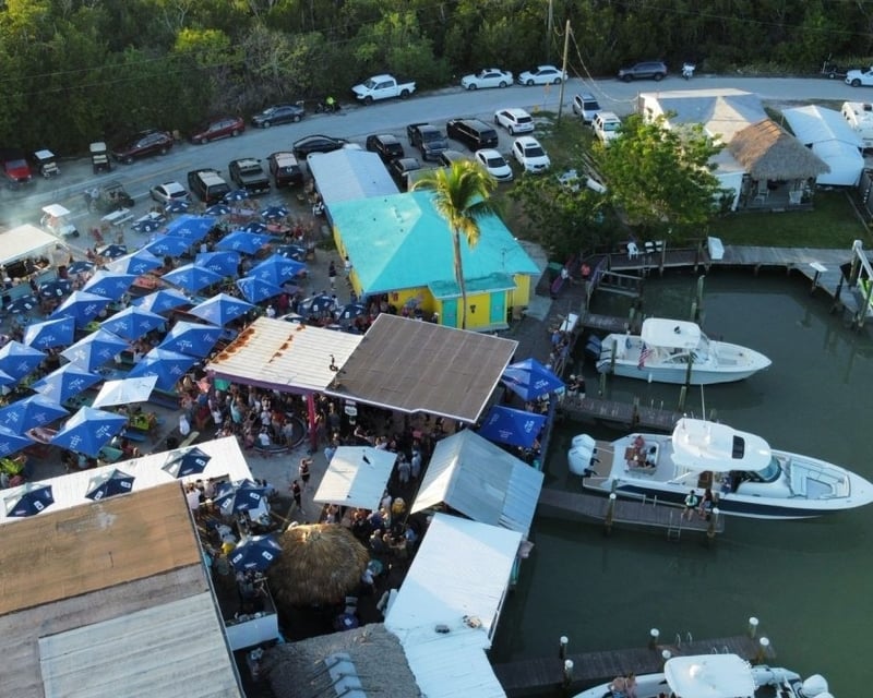 Sunday Fun Day Yacht Charter in Goodland