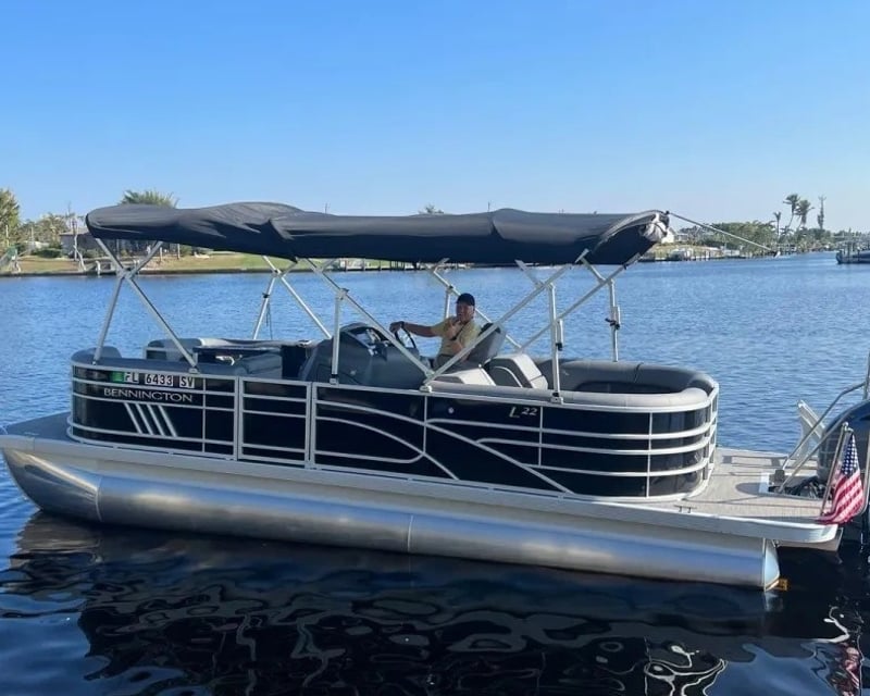 Private Canal & Barrier Island Boat Tour in Cape Coral