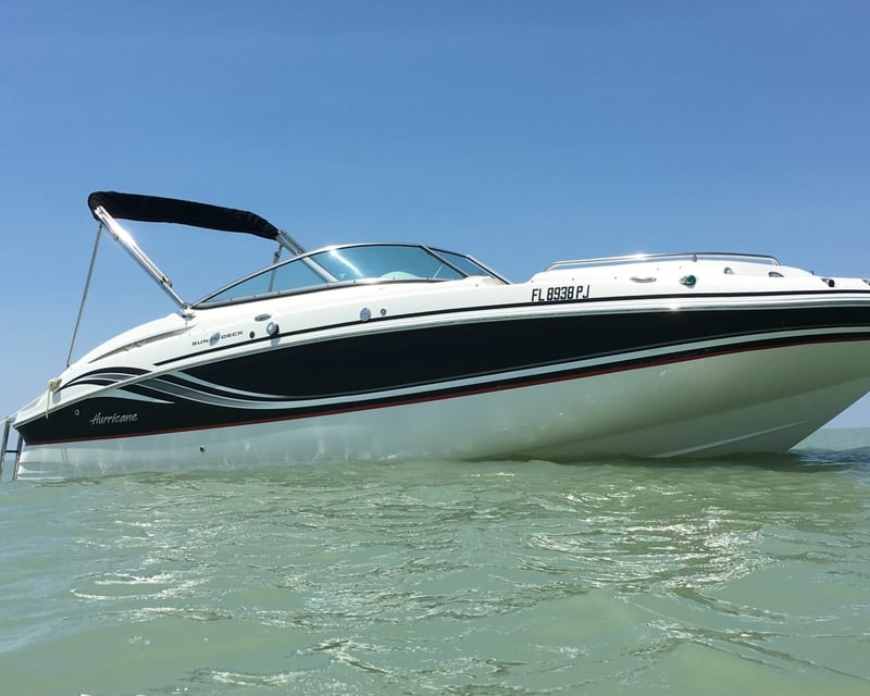 22' Deck Boat Charter in Pompeno Beach