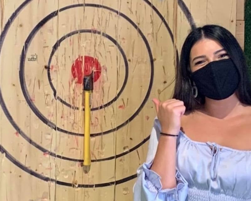 Raleigh 1.5-Hour Axe Throwing