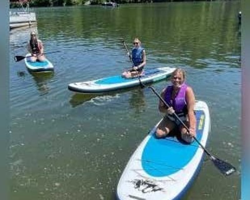 10.5' Stand Up Paddleboard Rental on Lake Hickory