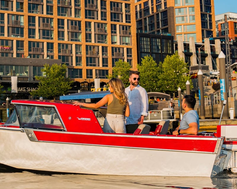 Self-Drive Retro Electric Boat Rental in Washington DC