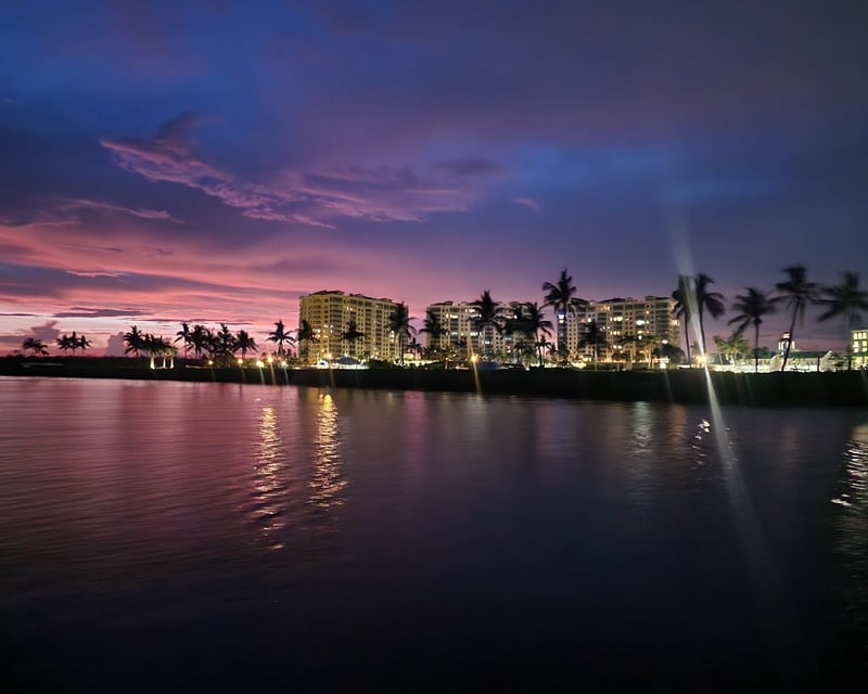 2-Hour Neon Nights Cruise in Fort Myers Beach