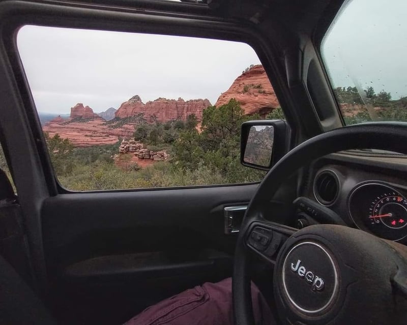 Rugged Backcountry Off-Road Jeep Tour in Sedona