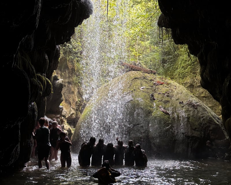Private Arenales Caves & Charco Azul Tour From San Juan