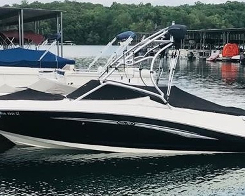 Flathead Lake Runabout Boat Rental