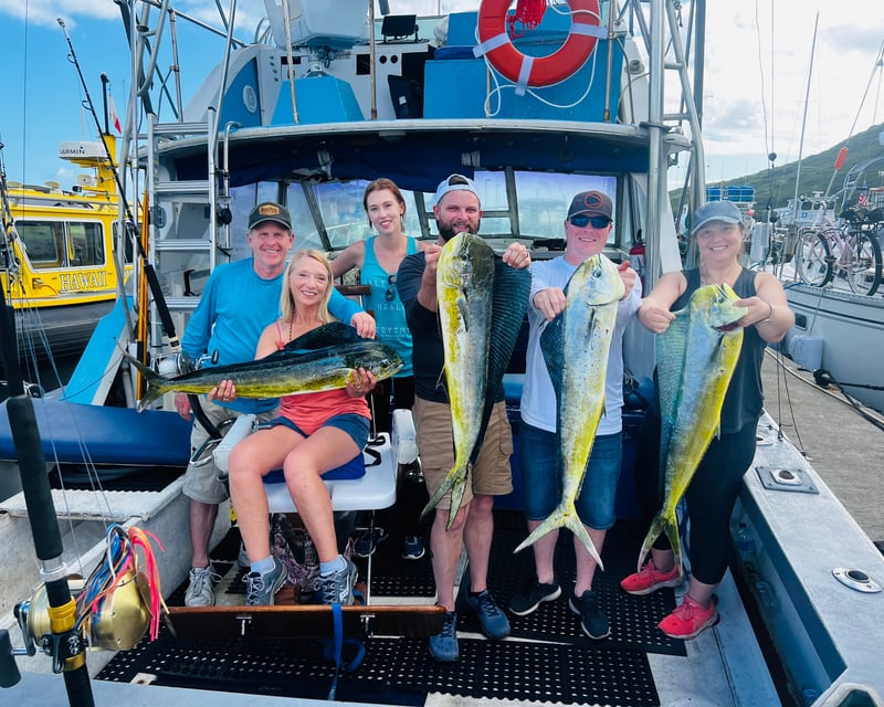 Deep Sea Fishing Charter in Lihue on a 35' Bertram
