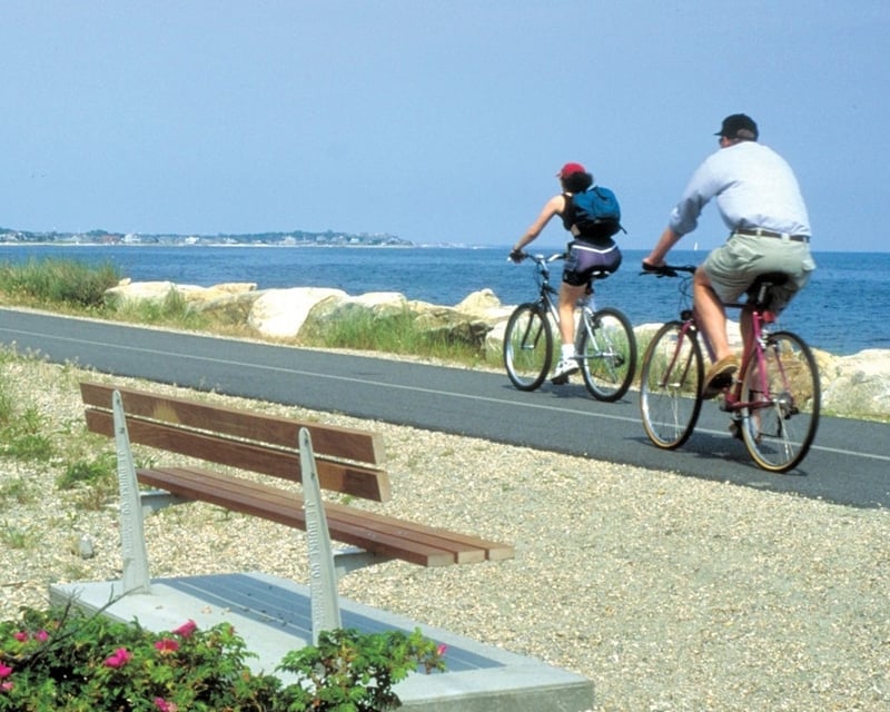 Explore Cape Cod Canal With a 8-Hour Bike Rental