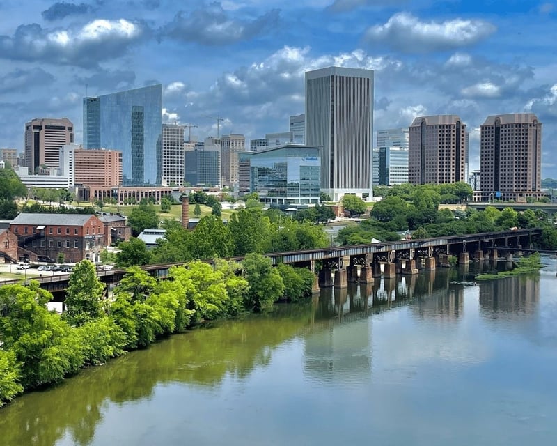 Downtown Richmond Scenic E-Bike Tour of River Overlooks