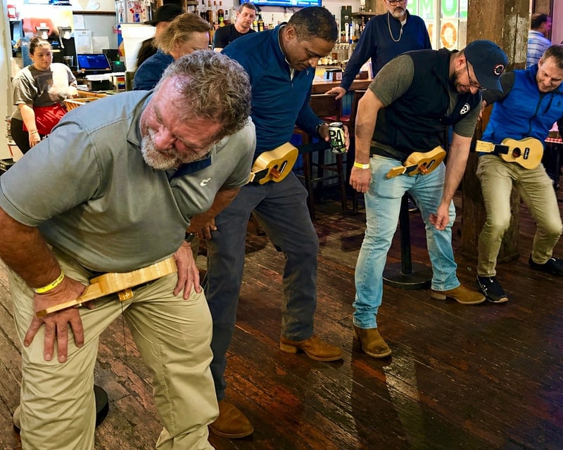 2.5-Hour Corporate Pub Crawl in Nashville