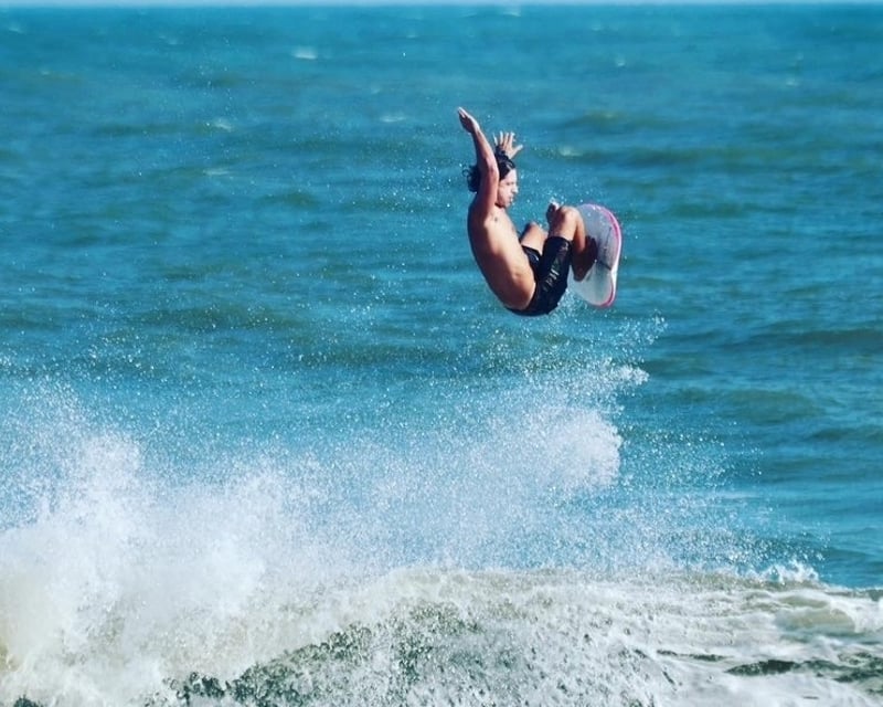 Group Surf Lesson in Folly Beach with a Local Pro
