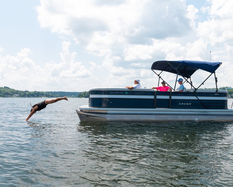 2-Hour Private Pontoon Charter With Tubing in New Milford