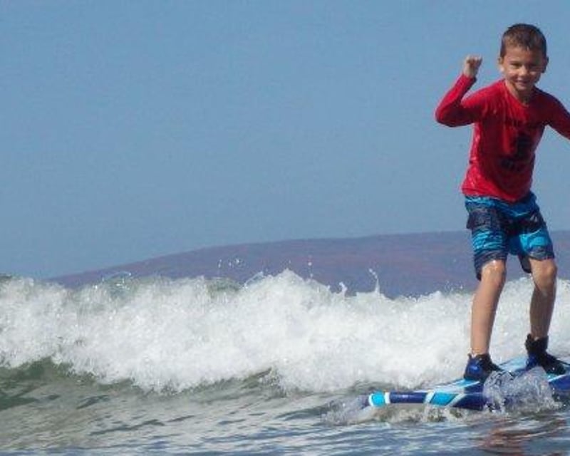 Kids Surf Lesson in Kihei