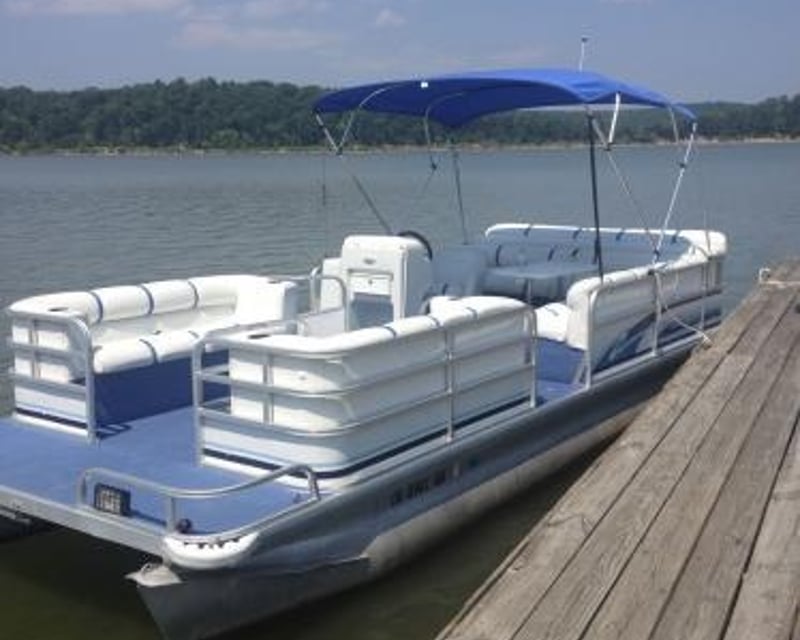 24' Pontoon Rental on Chain O'Lakes