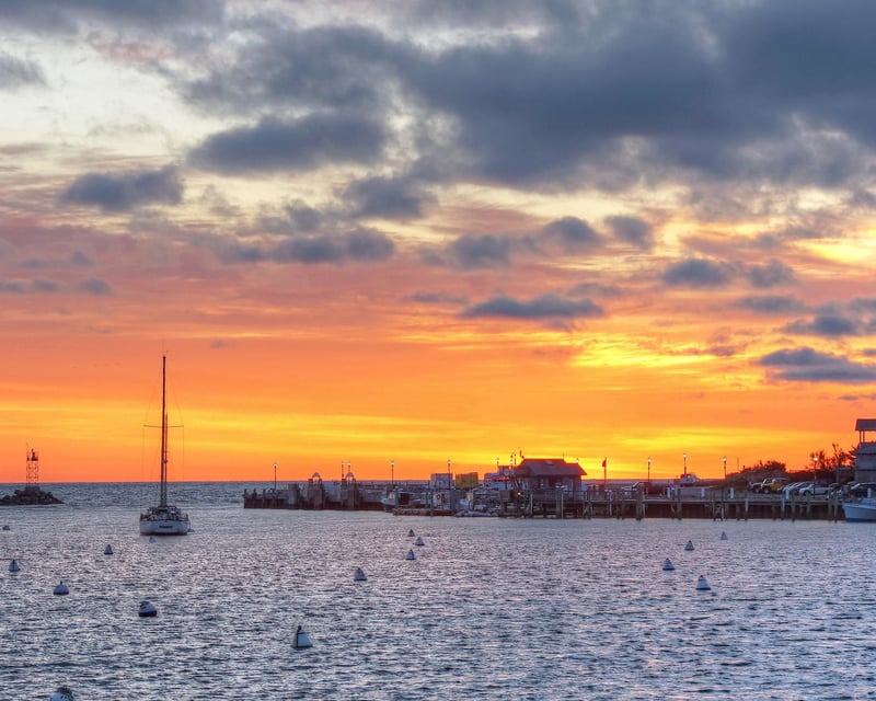Edgartown Private Sunset Cruise with Cocktails
