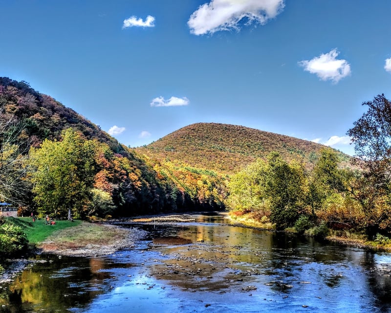 PA Grand Canyon 28-Mile Bike Rental & Shuttle to Slate Run