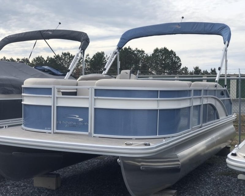 Camden 90-Horsepower Pontoon Rental