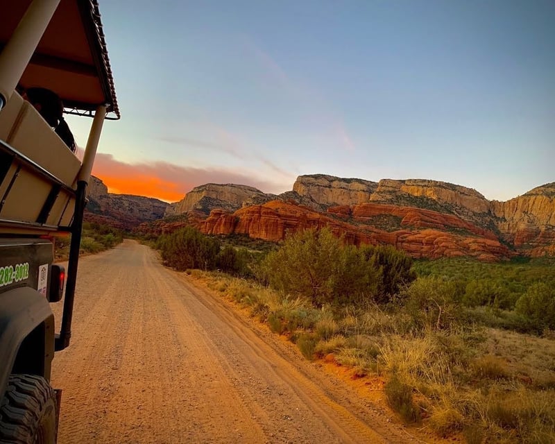 Outlaw Trail Jeep Tour Through Sedona Ranch Country