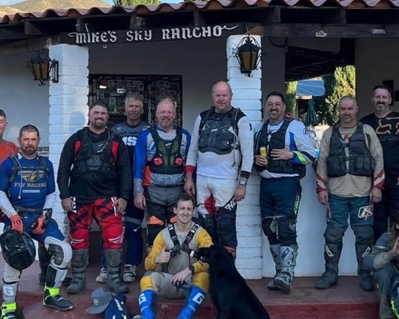 Half-Day Sonoran Desert Dirt Bike Tour in Morristown, AZ