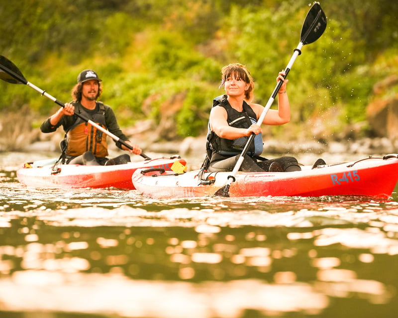 Beginner Flat Water Kayak & SUP Tour on the Rogue River