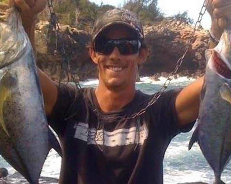 Private Guided Shore Fishing Tour on Maui