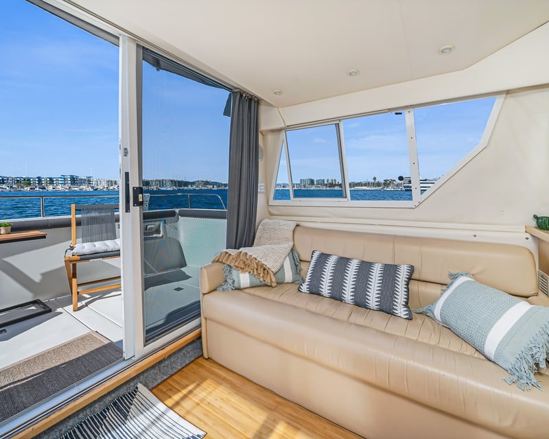Private 40' Yacht Charter in Marina del Rey