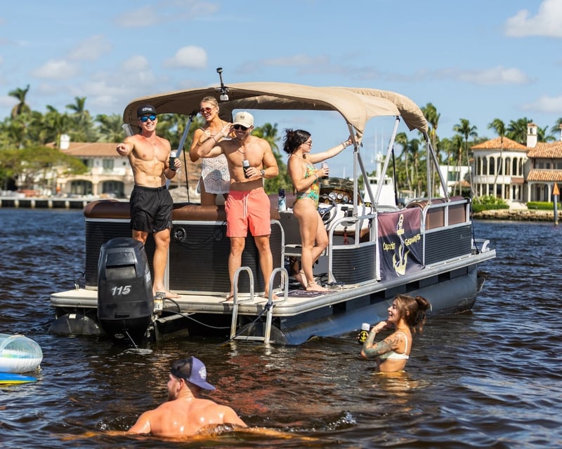 4-Hour Pontoon Charter in Fort Lauderdale