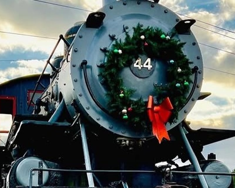 Twilight Santa Train Ride in Winnsboro, SC