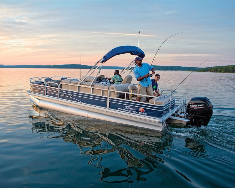 20' Pontoon Boat Rental in Orange Beach