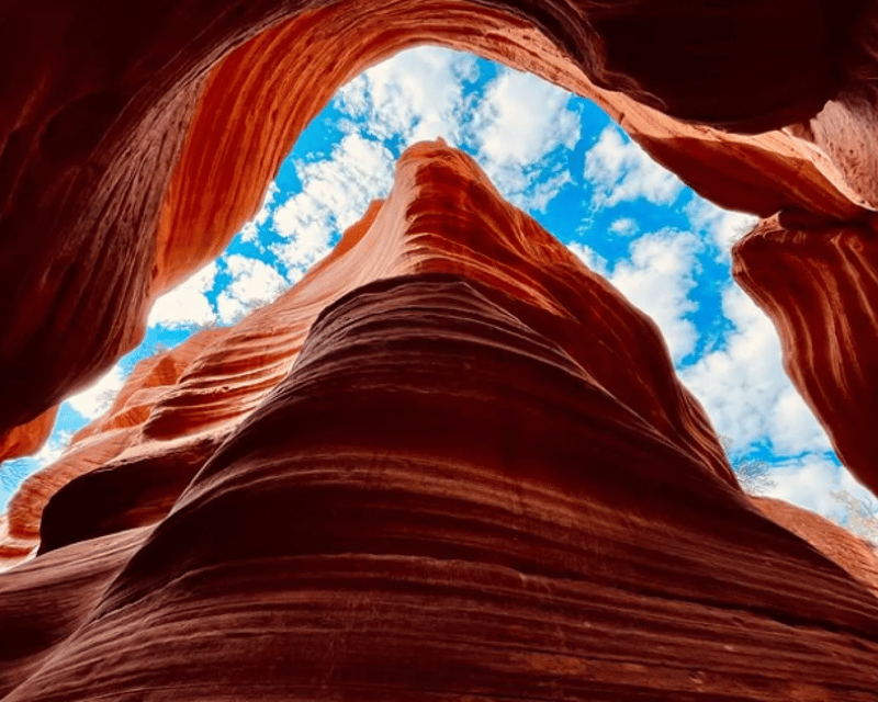 Peekaboo Slot Canyon UTV & Sandboarding Tour near Kanab